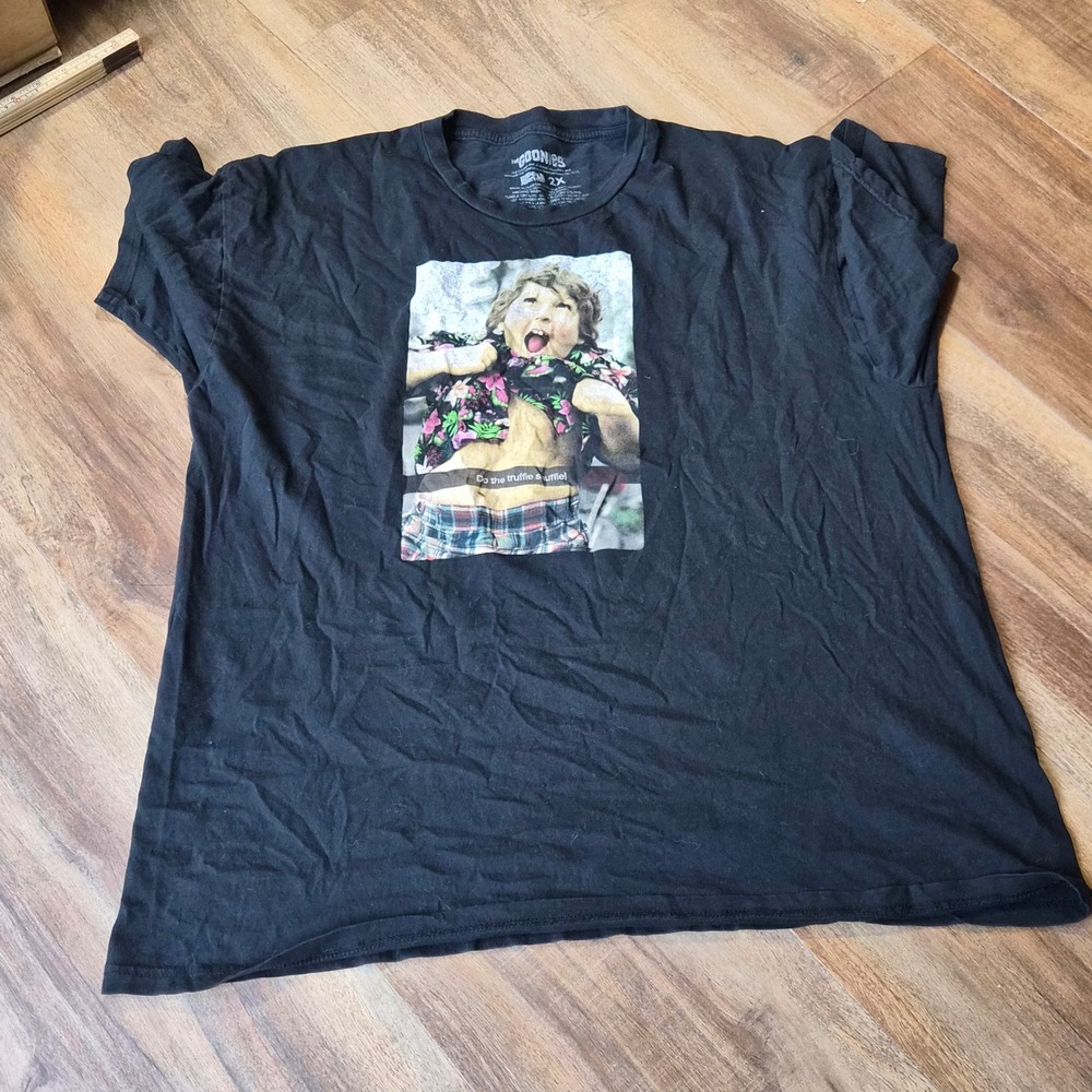 The Goonies Chunk Truffle Shuffle Graphic Tee Black Mens‎ 2X Ripple Junction 80s